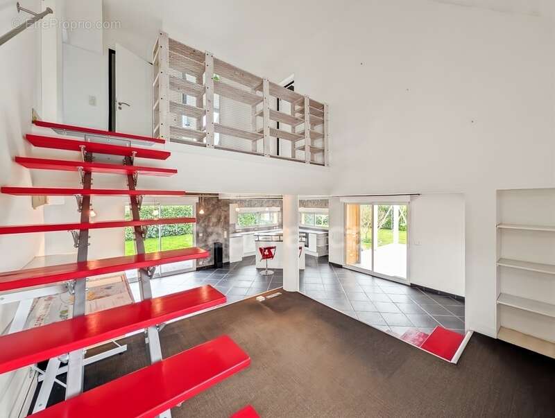 Maison à SAINT-GERMAIN-DU-PLAIN