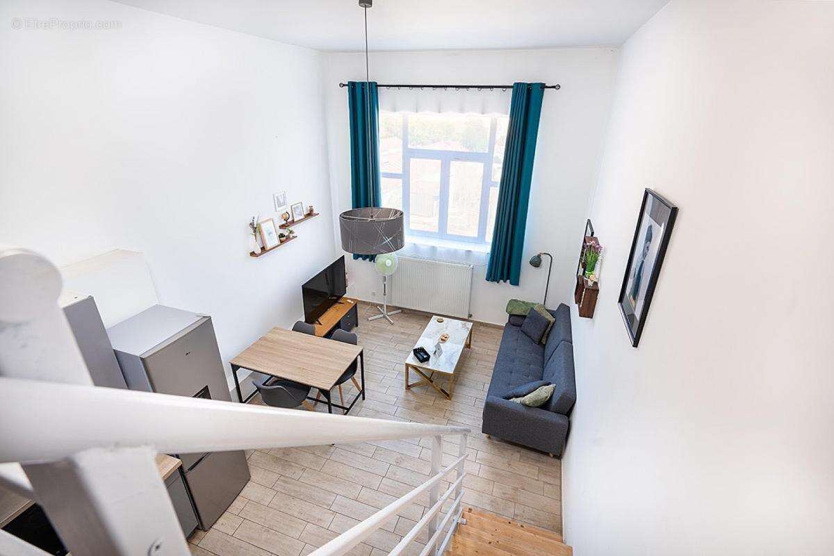 Appartement à SAINT-ETIENNE