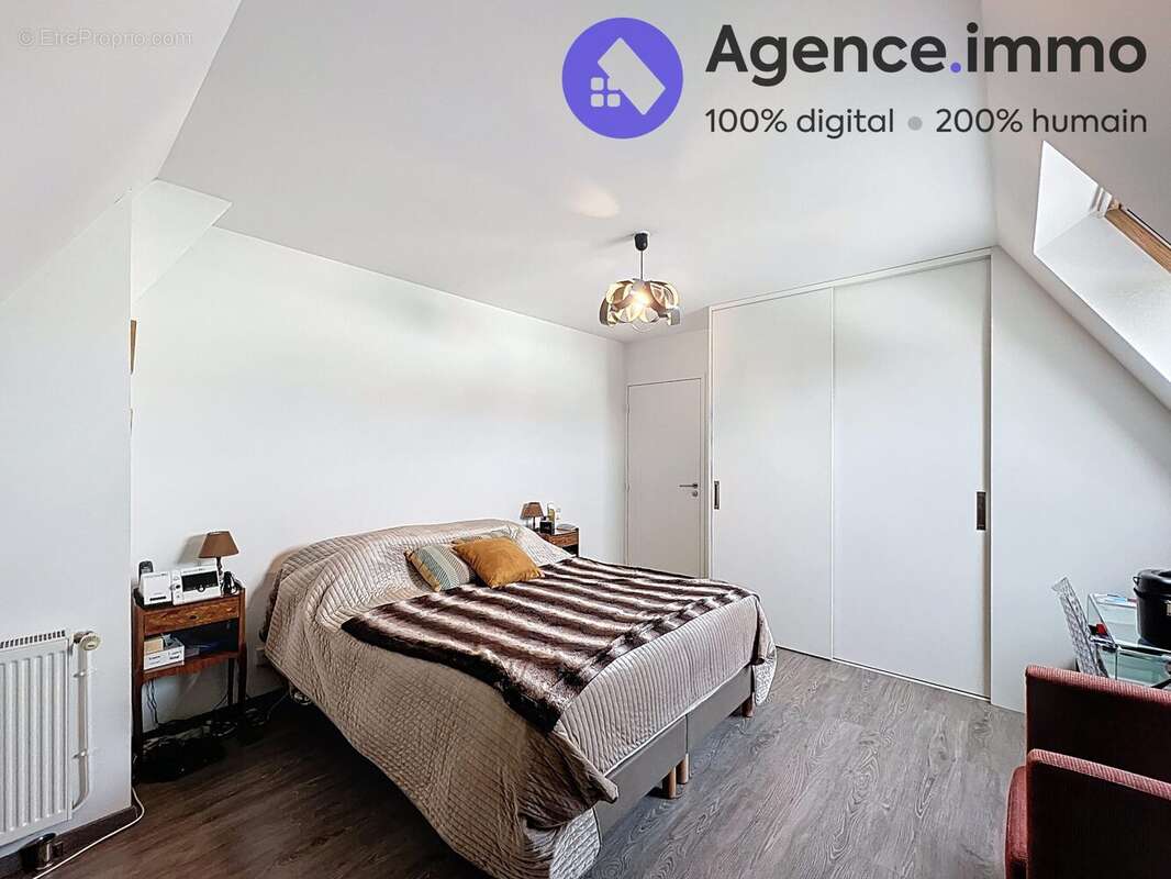 Appartement à SAINT-CYR-SUR-LOIRE