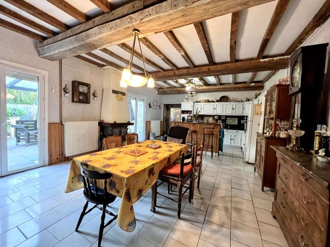 Maison 175 m² à Mezidon-Canon  - photo 5
