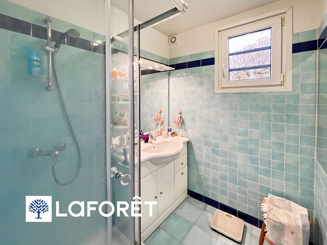 Maison à SAULX-LES-CHARTREUX