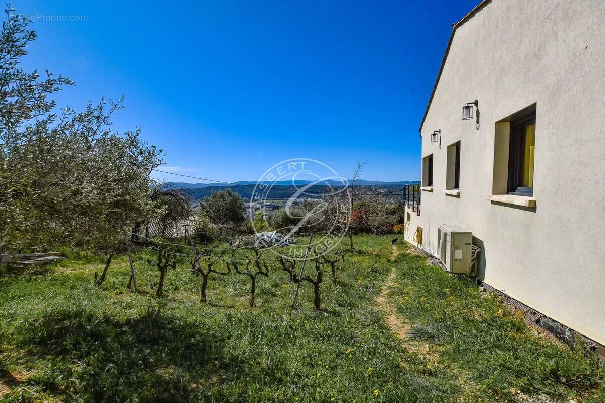 Maison à DRAGUIGNAN