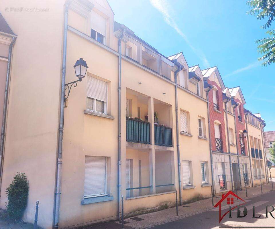 Appartement à BRIE-COMTE-ROBERT