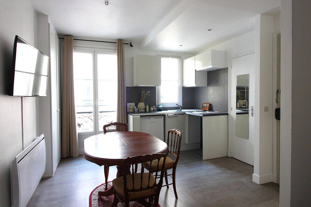 Appartement à LEVALLOIS-PERRET