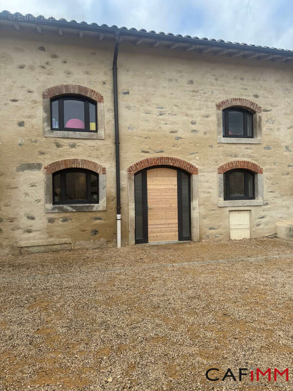 Maison à SAINT-LAURENT-D'AGNY