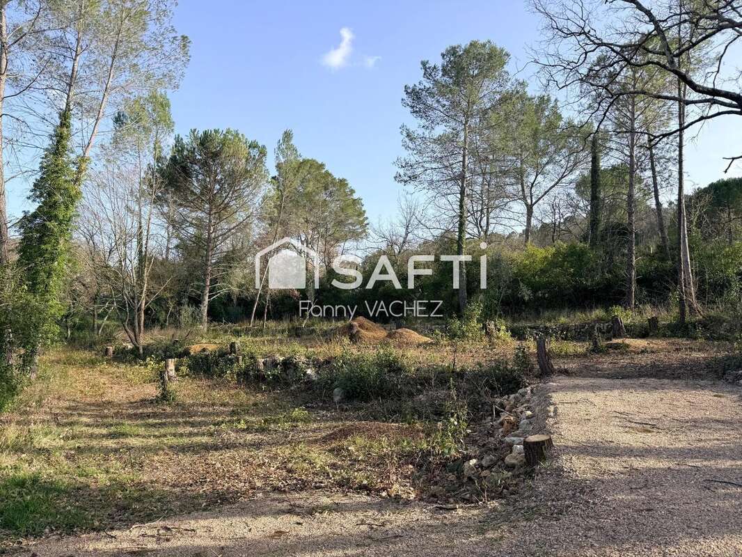 Photo 2 - Terrain à TOURRETTES