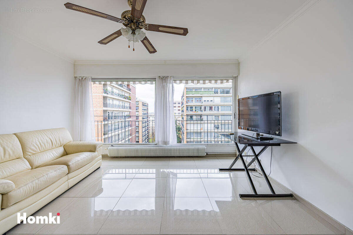 Appartement à PARIS-11E