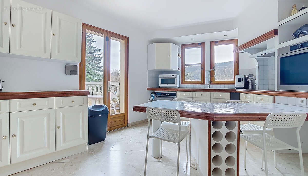 Maison à SAINT-ROMAIN-EN-GIER