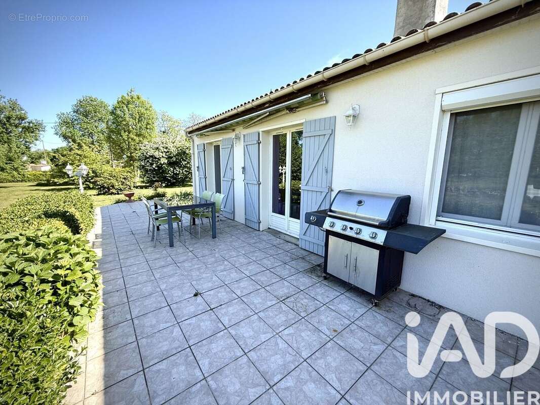 Photo 3 - Maison à MELLE
