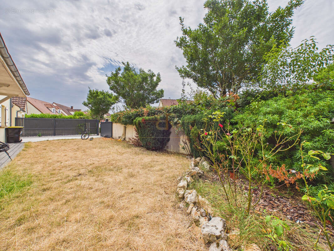 Rue de la Meunerie / Maison familiale / 5 chambres / Jardin - photo 20
