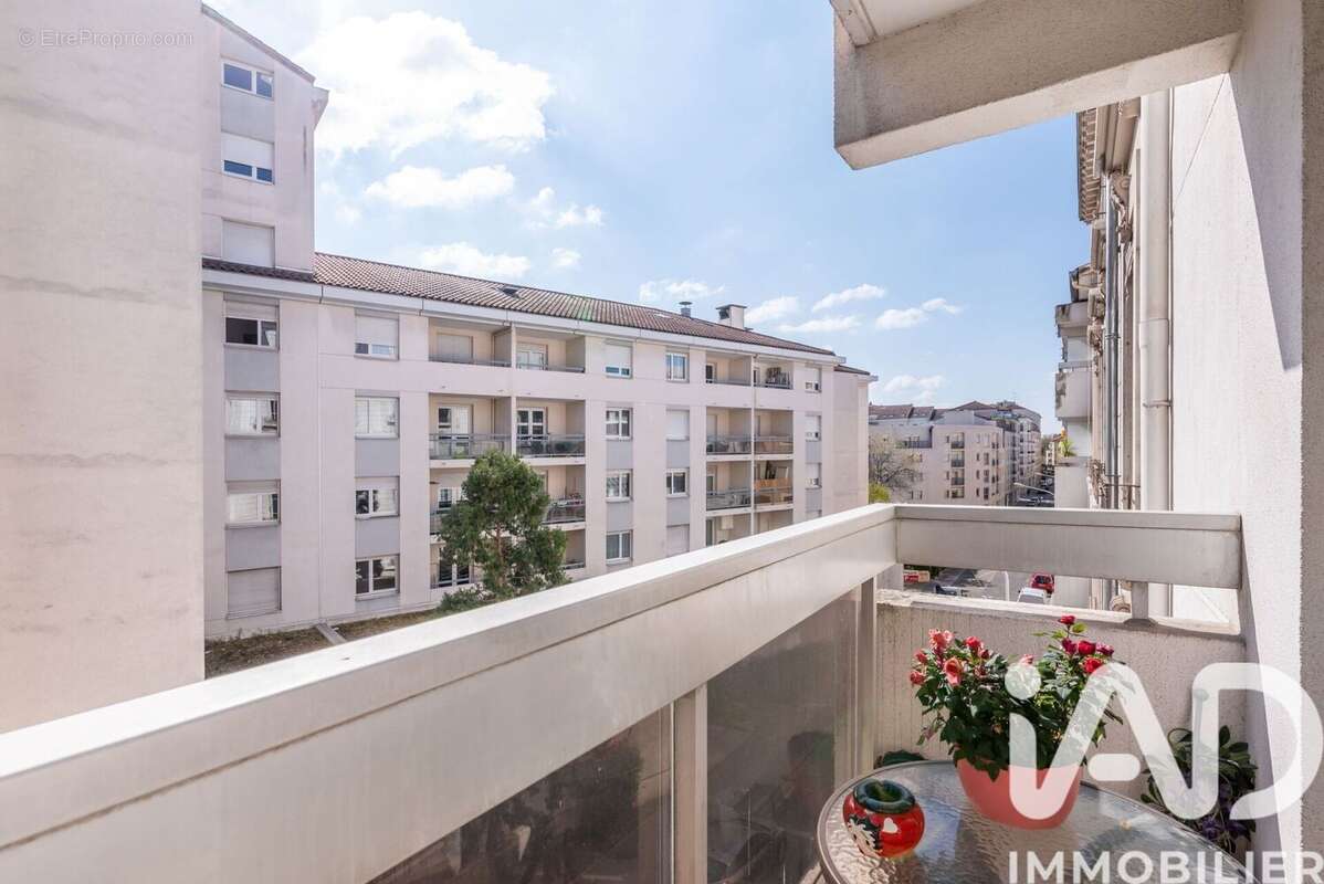 Photo 3 - Appartement à LYON-7E