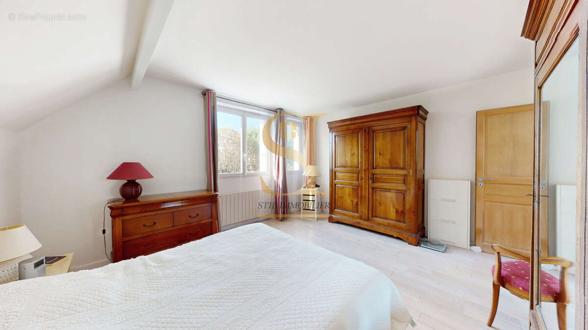 Maison à JUVISY-SUR-ORGE