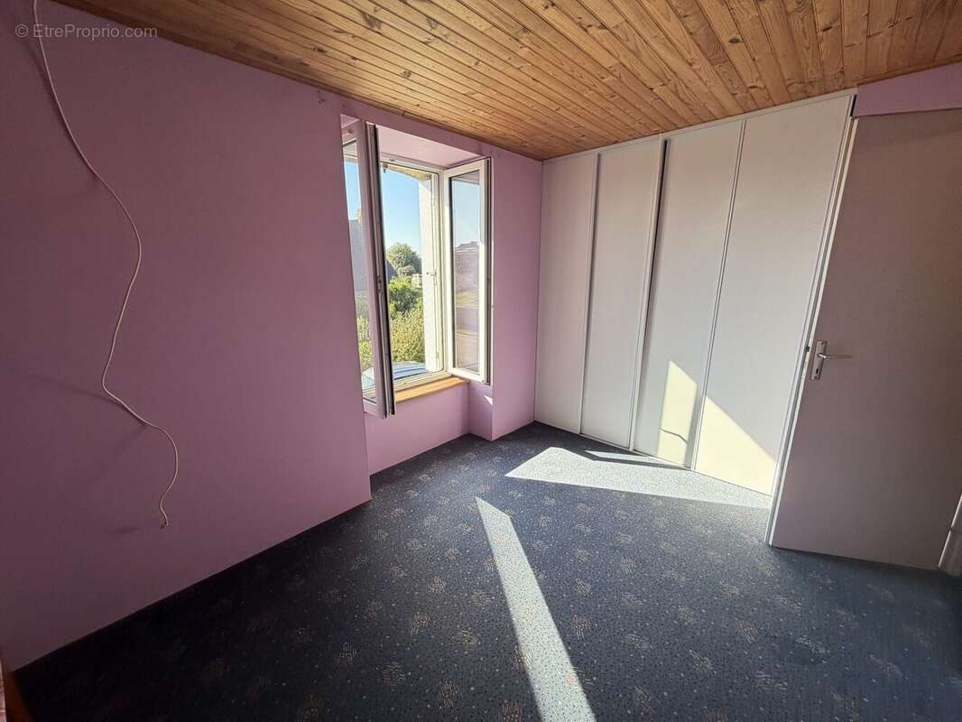 Maison à CREDIN