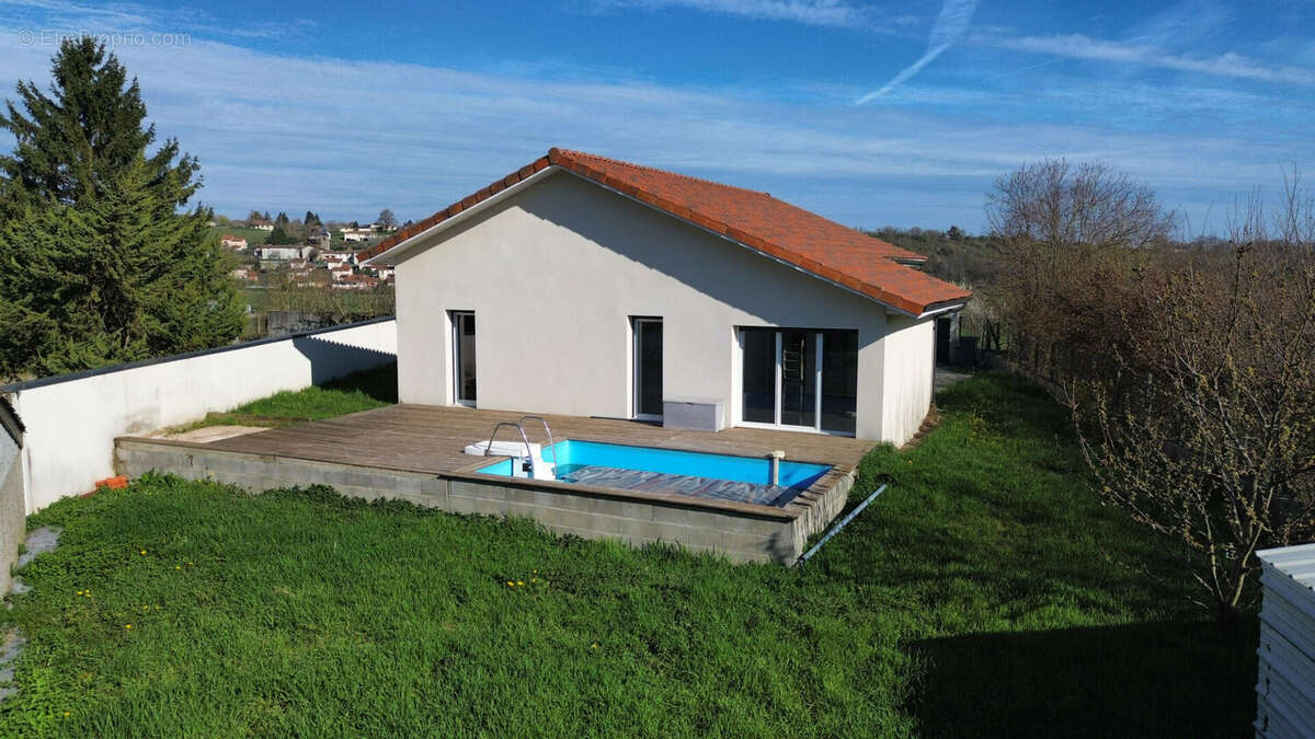 Maison à BOURGOIN-JALLIEU