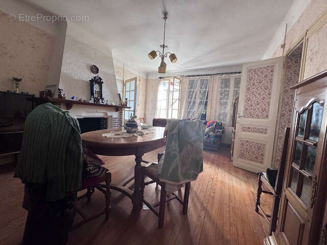 Maison à VIANNE