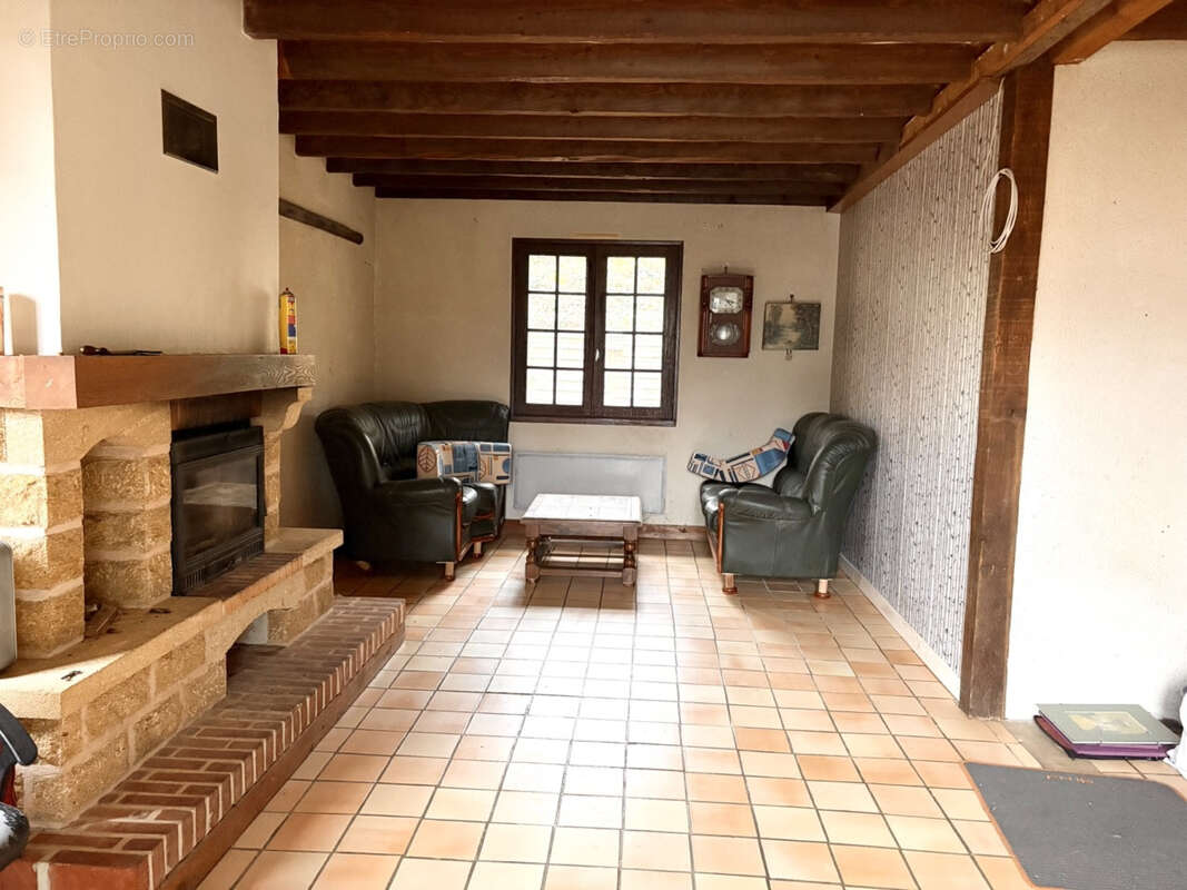 Maison à VERNOU-SUR-BRENNE