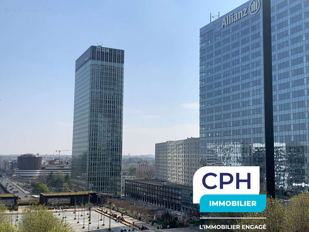 Appartement à COURBEVOIE