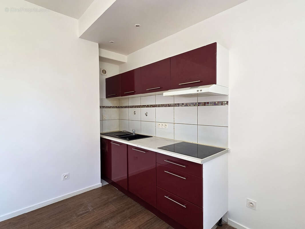 Appartement à LA CHAPELLE-SAINT-LUC