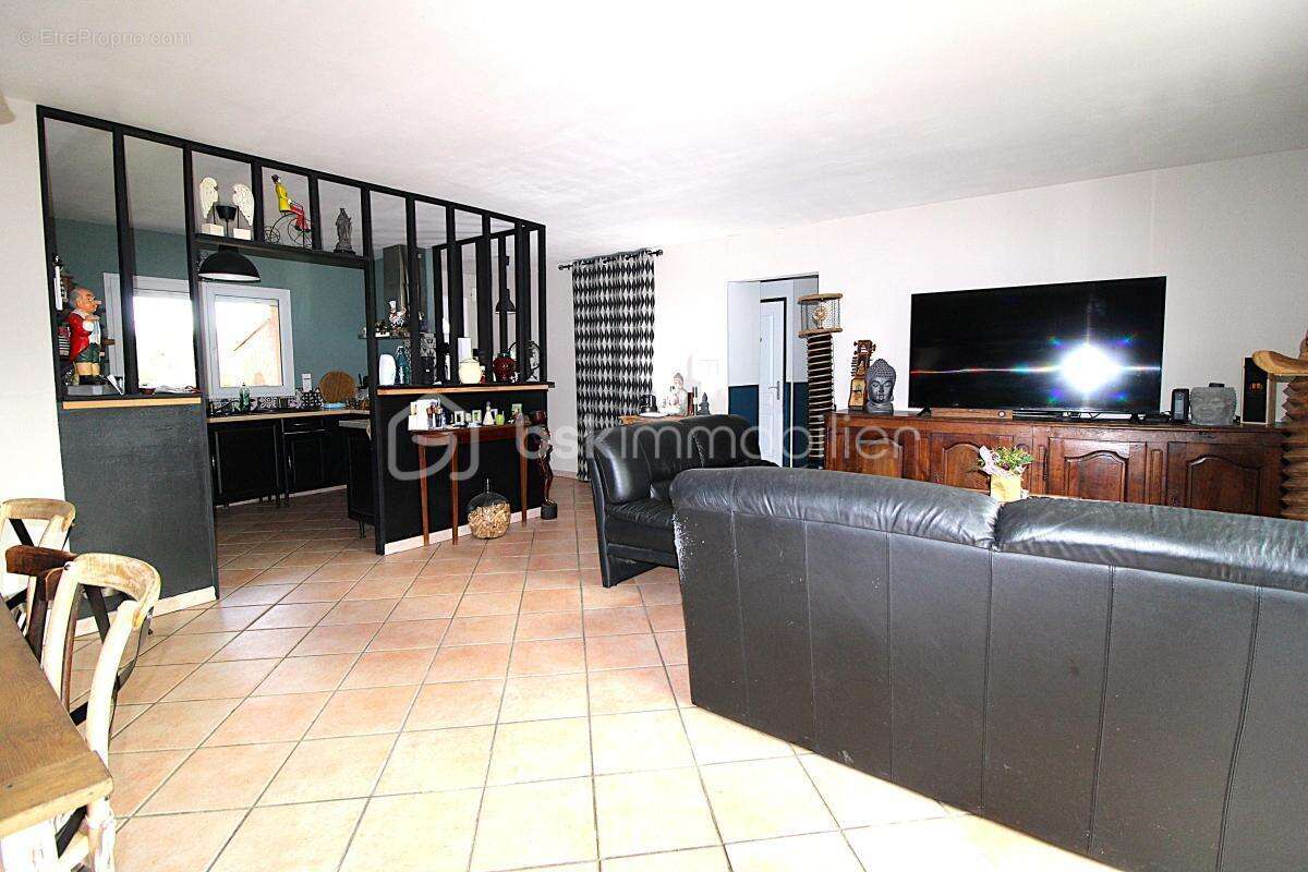 Maison à LABASTIDE-DE-LEVIS