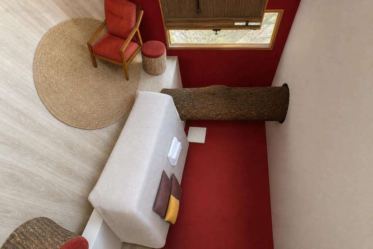Maison à SAINT-VERAIN