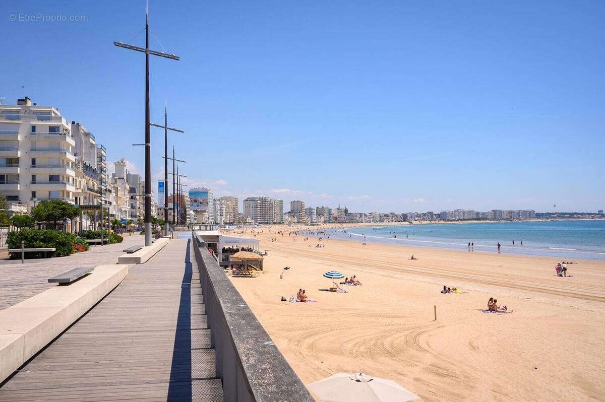 Photo 1 - Commerce à LES SABLES-D&#039;OLONNE