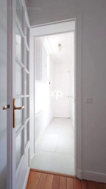 Appartement à PARIS-18E