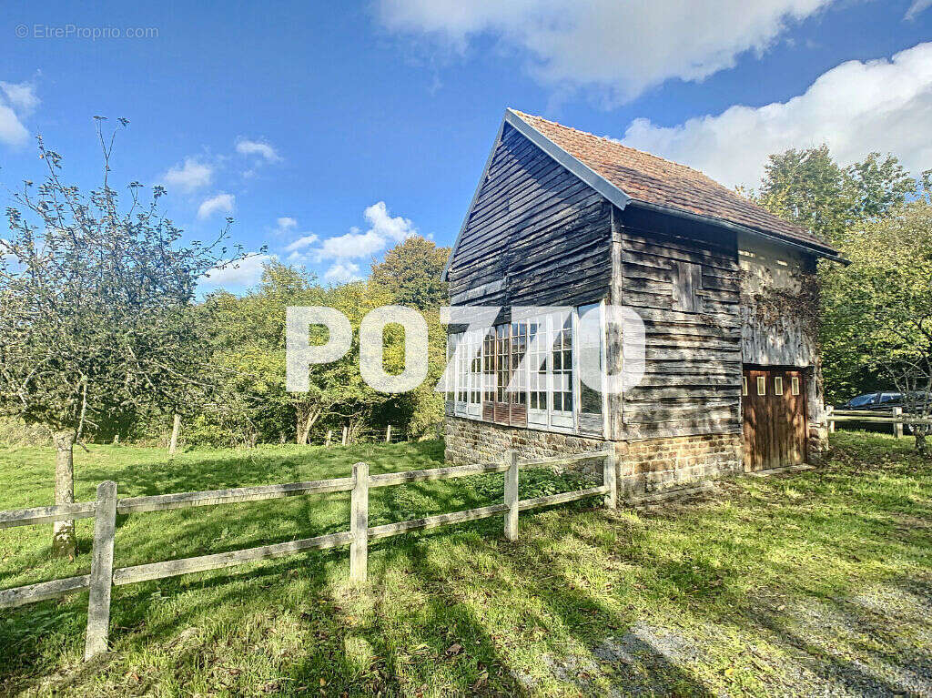 Maison à LE GRAND-CELLAND