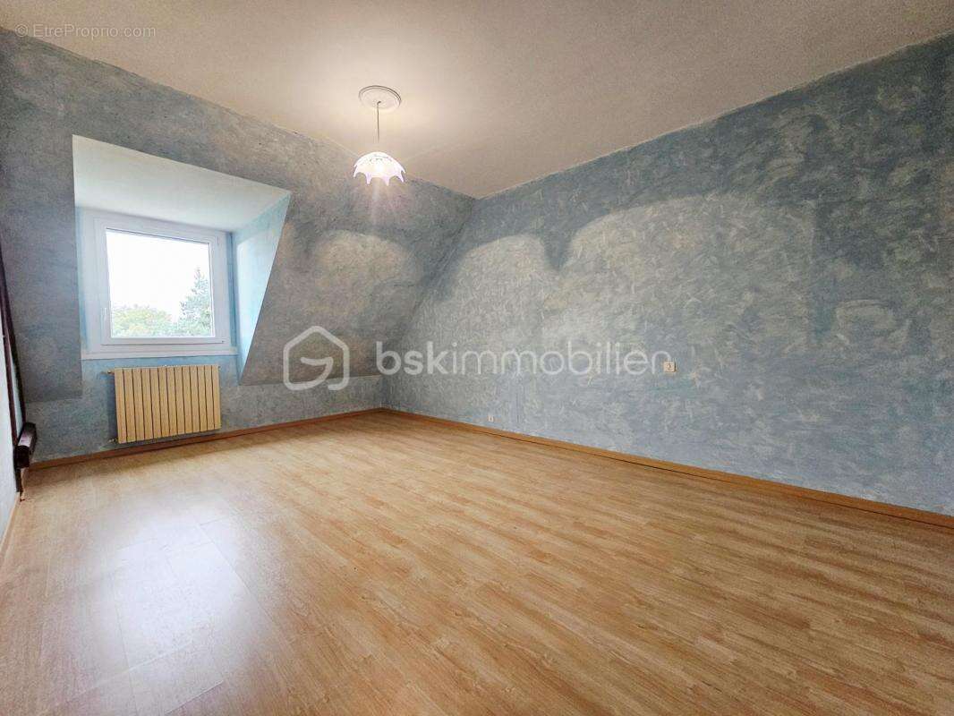 Maison à MAURE-DE-BRETAGNE