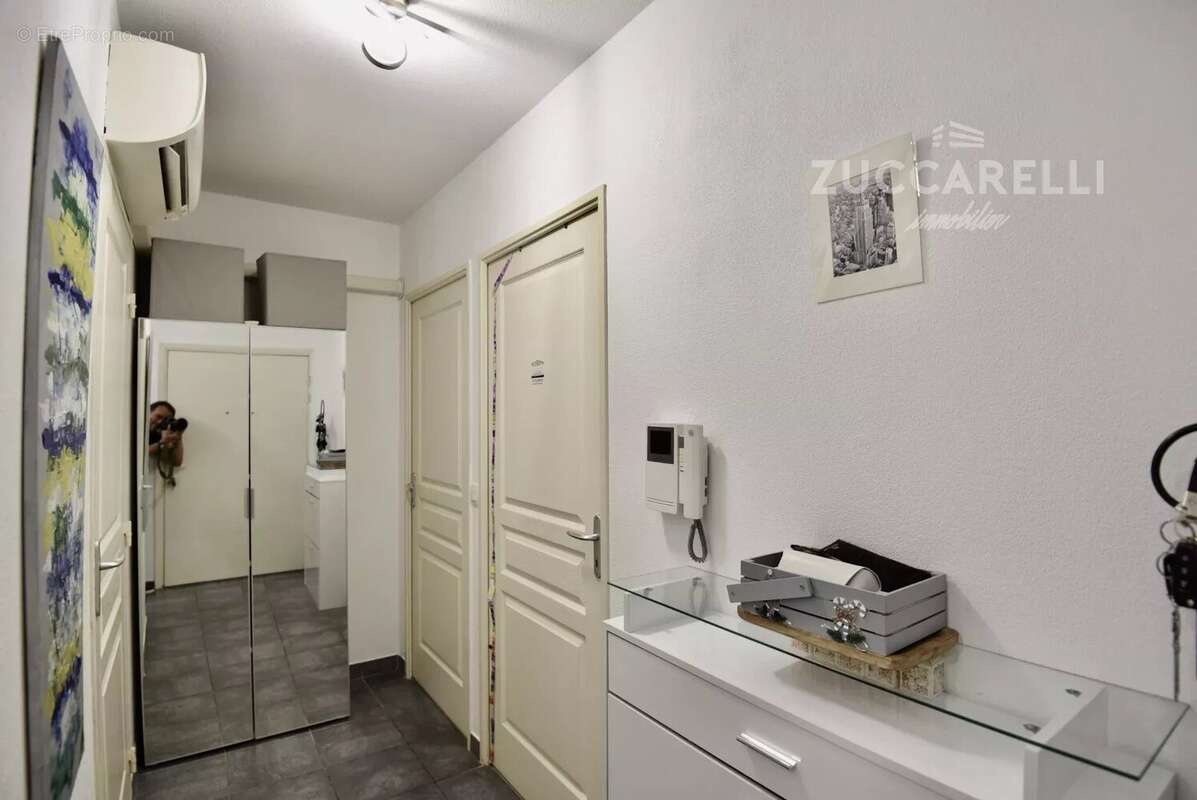 Appartement à SAINT-MARTIN-DU-VAR