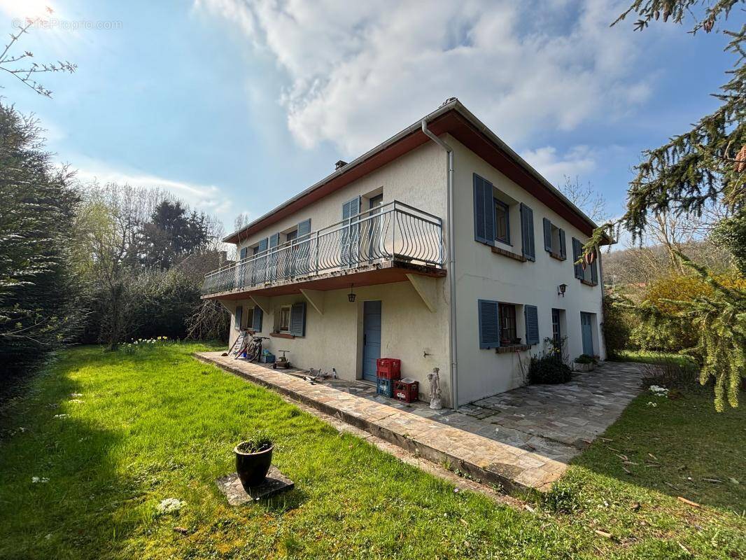 Maison à VILLECONIN