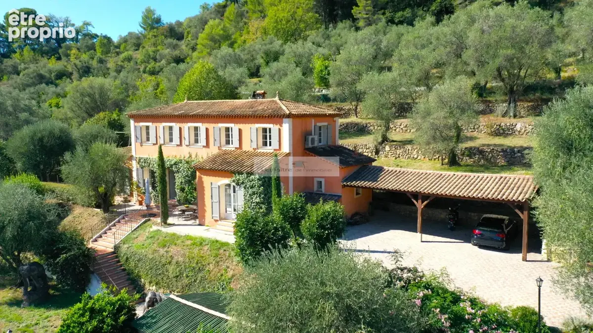 Belle Bastide de 195 m² avec piscine sur 3893 m² de terrain - photo 2