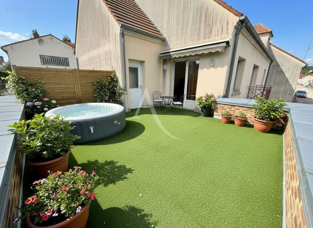 Appartement à LA FERTE-SOUS-JOUARRE