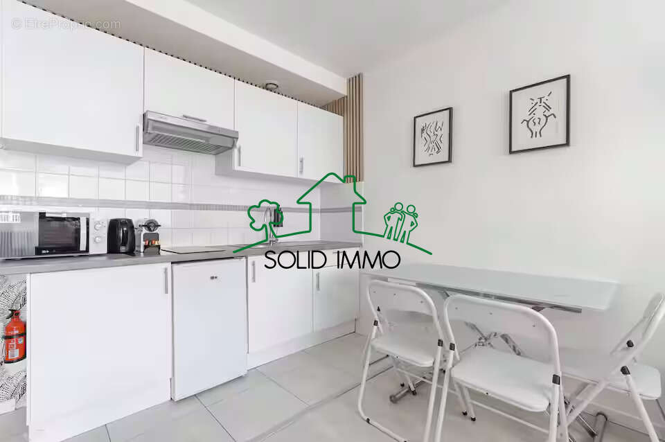 Appartement à PARIS-20E