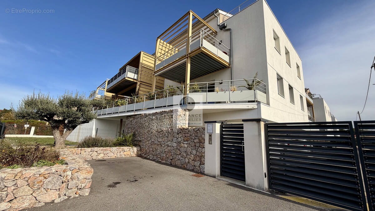 Appartement à TOURNON-SUR-RHONE