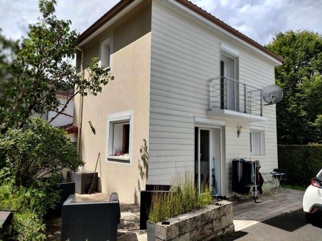 Maison à BOSMIE-L'AIGUILLE