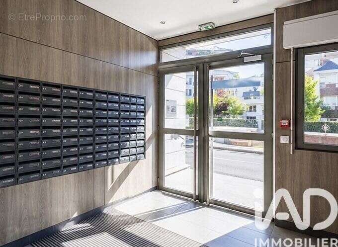 Photo 5 - Appartement à RUEIL-MALMAISON
