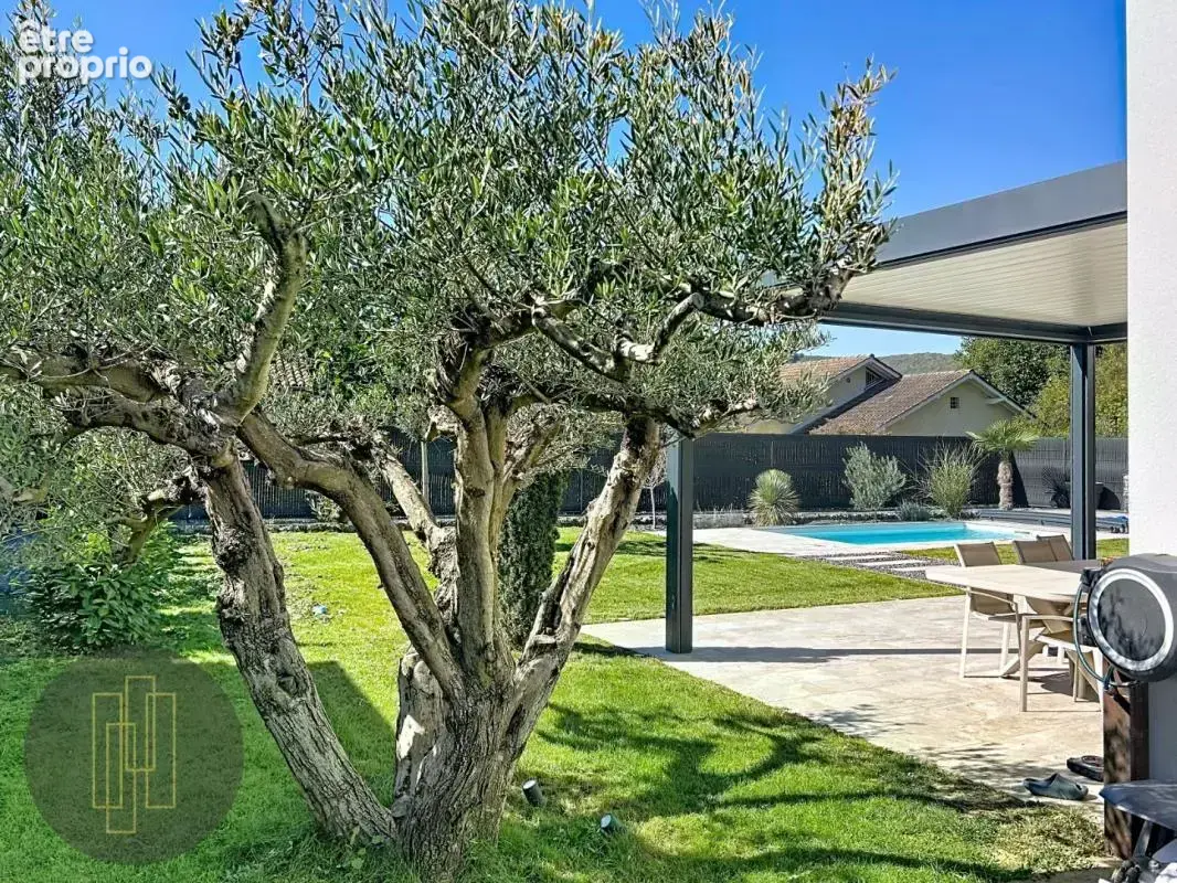 EXCLUSIVITE - Maison contemporaine 4 chambres Rochetaillée sur Saône - photo 3