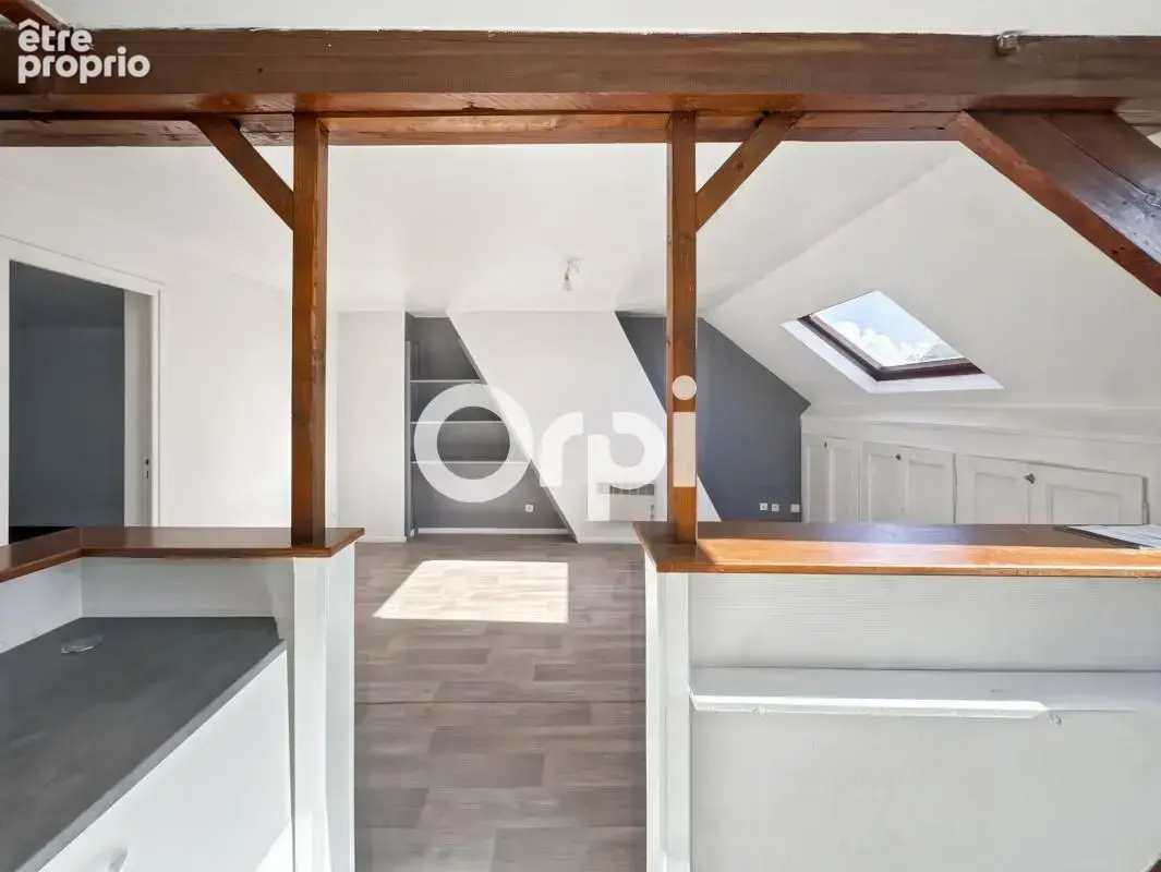 Appartement T3 de 50 m² avec charme et vue d'exception sur la Basilique Notre-Dame - photo 7