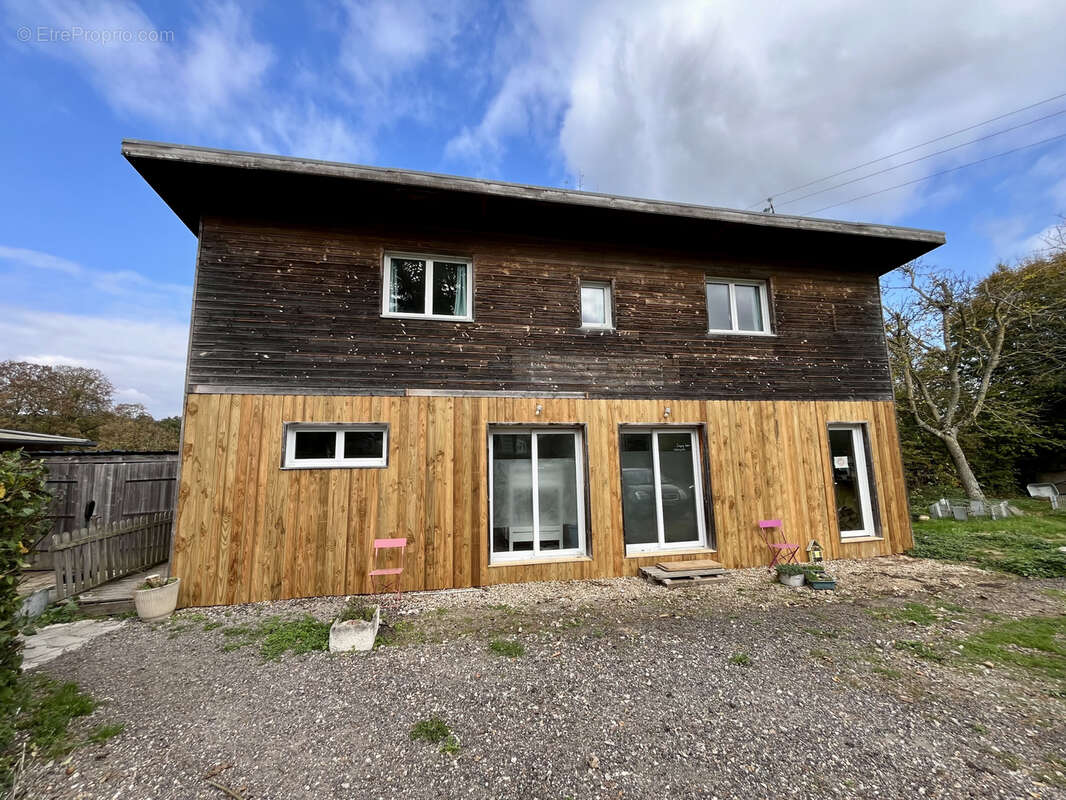 Maison à VOISCREVILLE