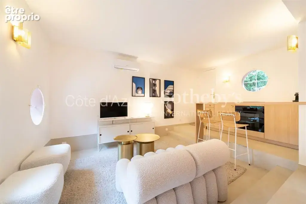 Saint Tropez, appartement 2 pièces rénové de 29,67 m² au Palais Latitude 43 - photo 7