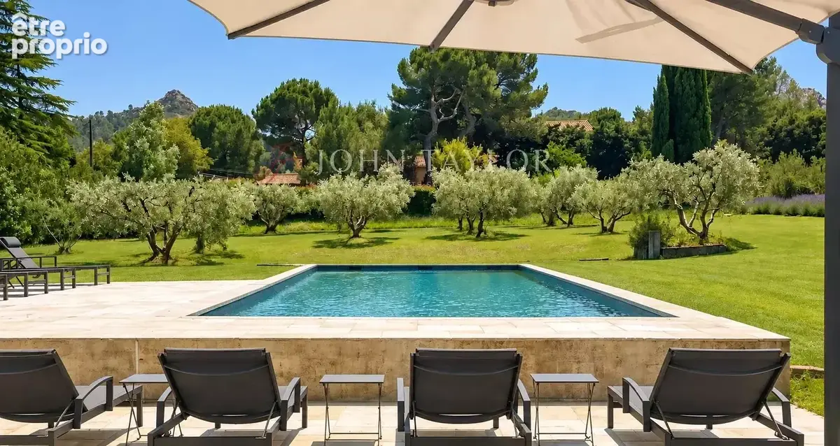 Mas contemporain avec piscine et champ de plus de 60 oliviers à Saint-Rémy-de-Provence - photo 3