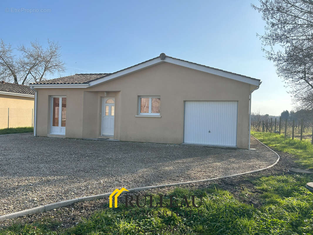 Maison à SAINT-GIRONS-D'AIGUEVIVES