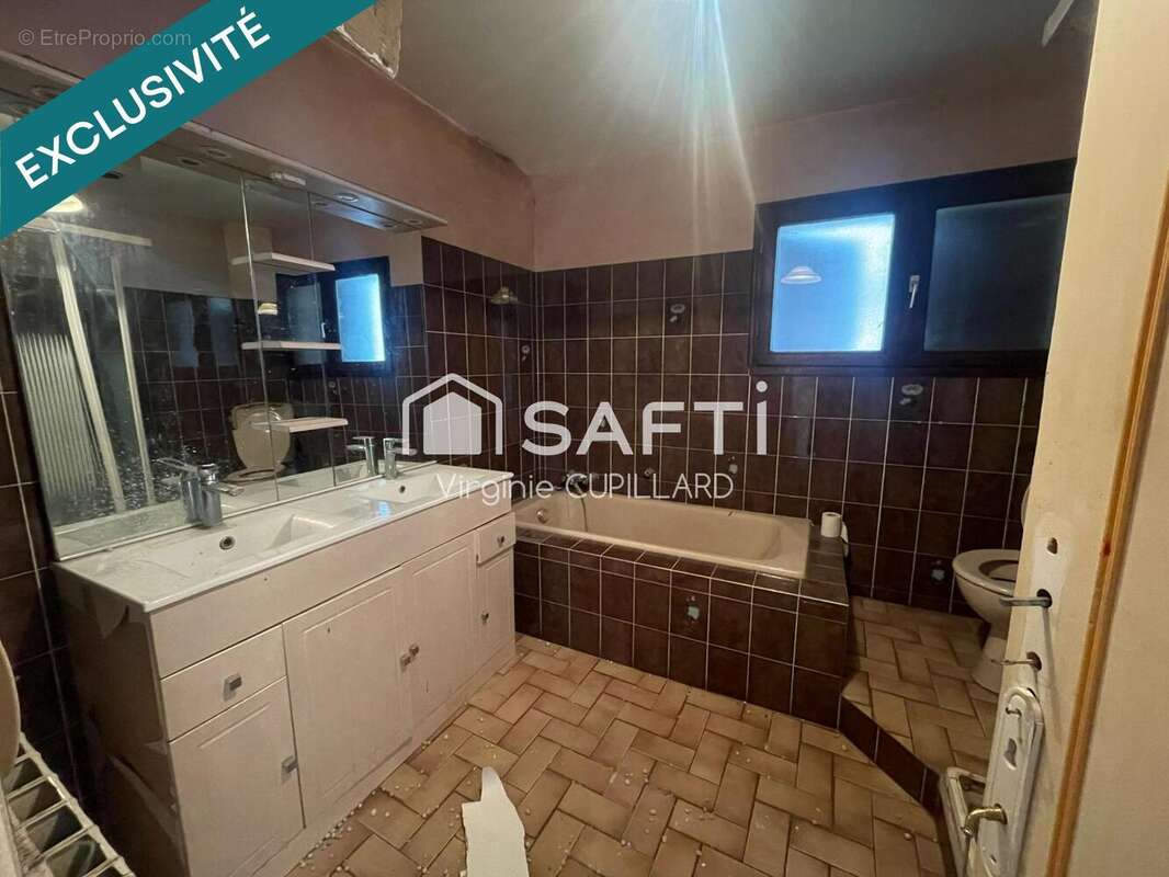 Photo 7 - Maison à ATTIGNAT-ONCIN