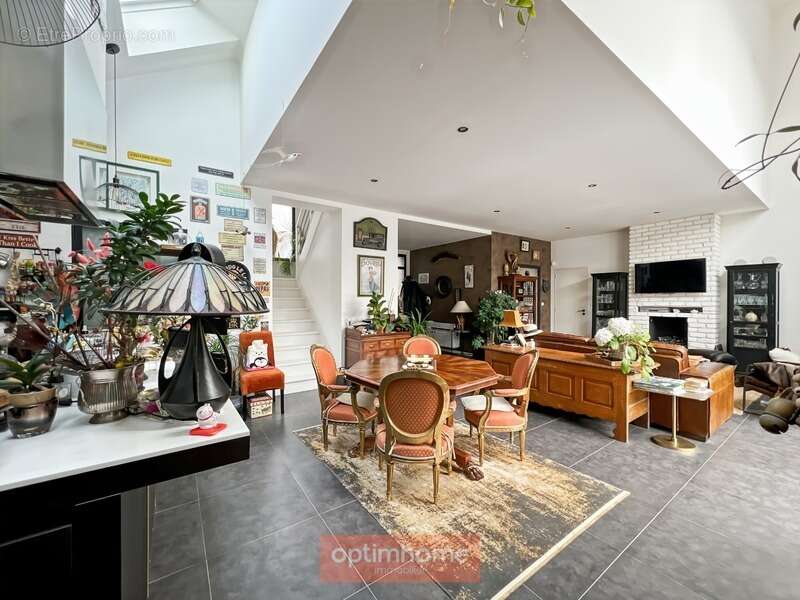 Maison à LA MEZIERE