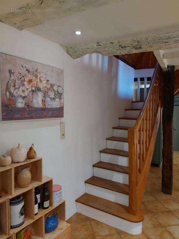 Maison à LE BUISSON-DE-CADOUIN