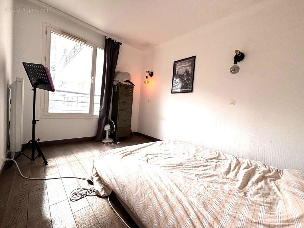 Appartement à PARIS-19E