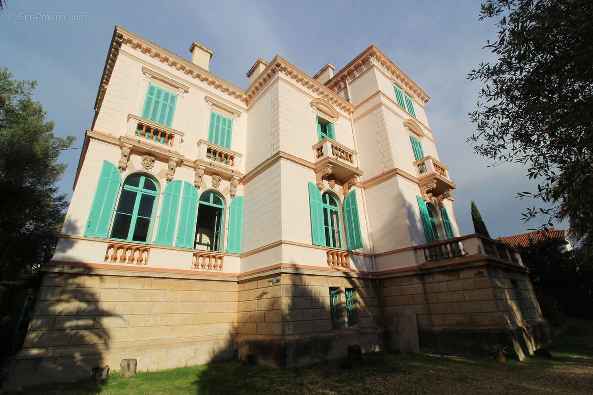 Maison à SAINT-RAPHAEL