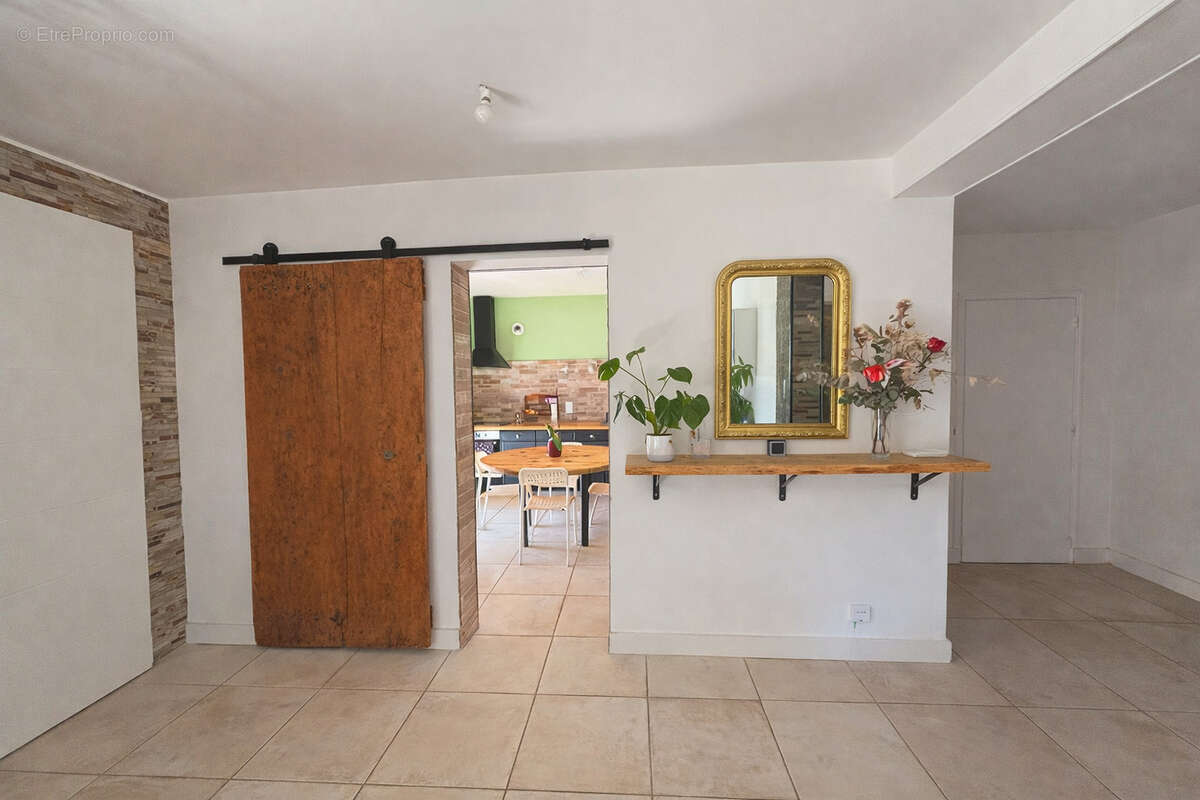 Maison à VALLON-PONT-D'ARC