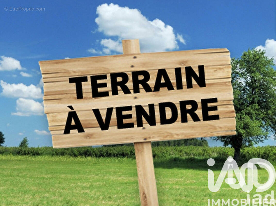 Photo 1 - Terrain à AUBAIS