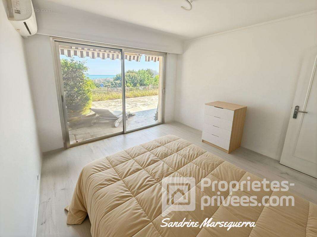 Appartement à VILLENEUVE-LOUBET